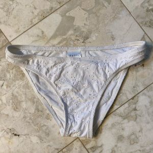 White Daffy bikini bottom small new